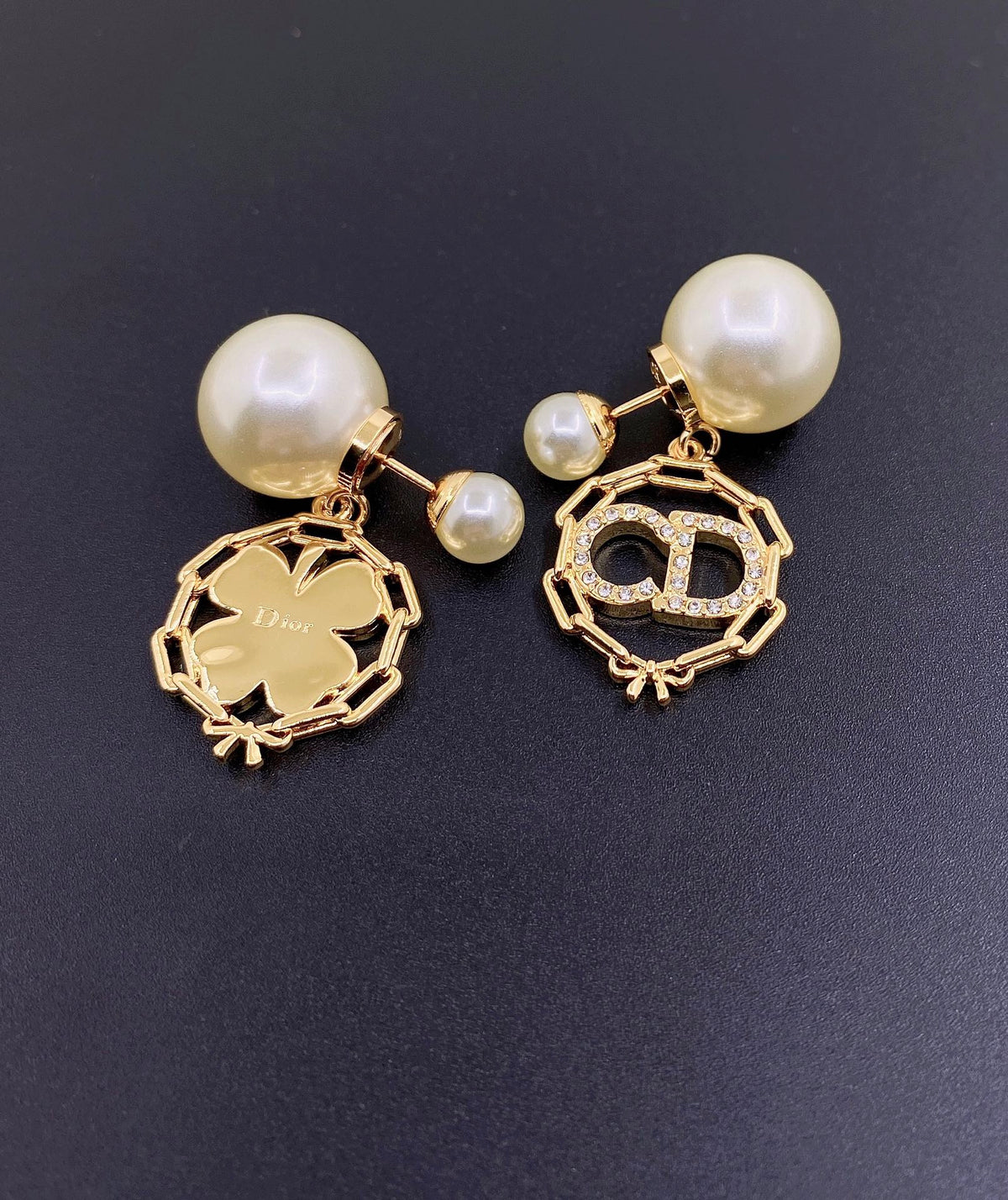 Pearl Four-Leaf Clover Earrings
