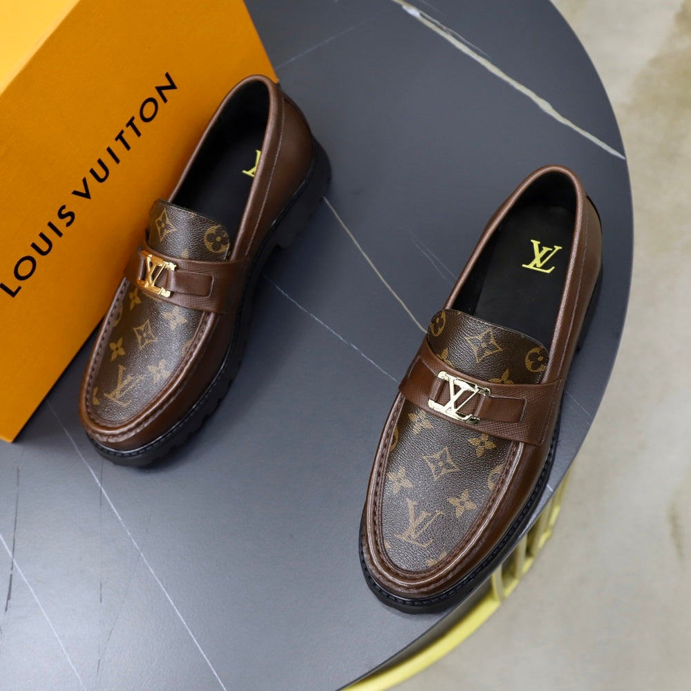 Louis Vuitton Men's Dress Shoes - Style 428656