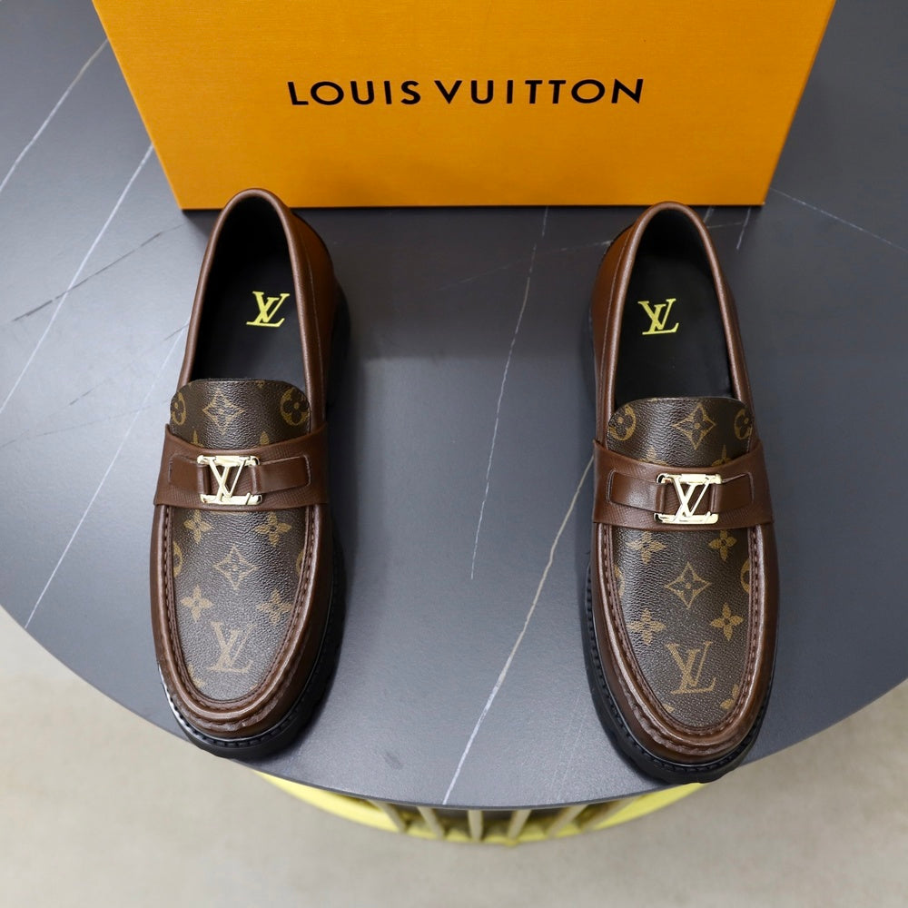 Louis Vuitton Men's Dress Shoes - Style 428727