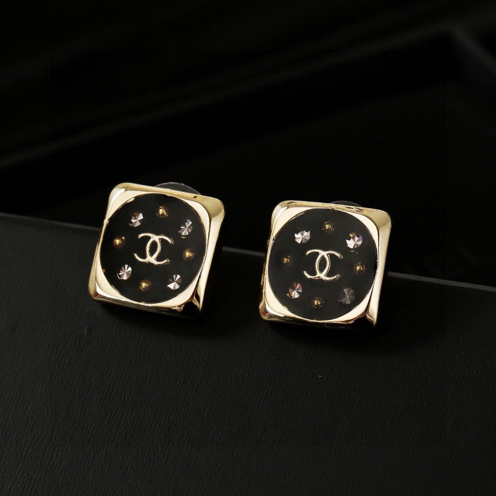 CHANEL P50 Earrings