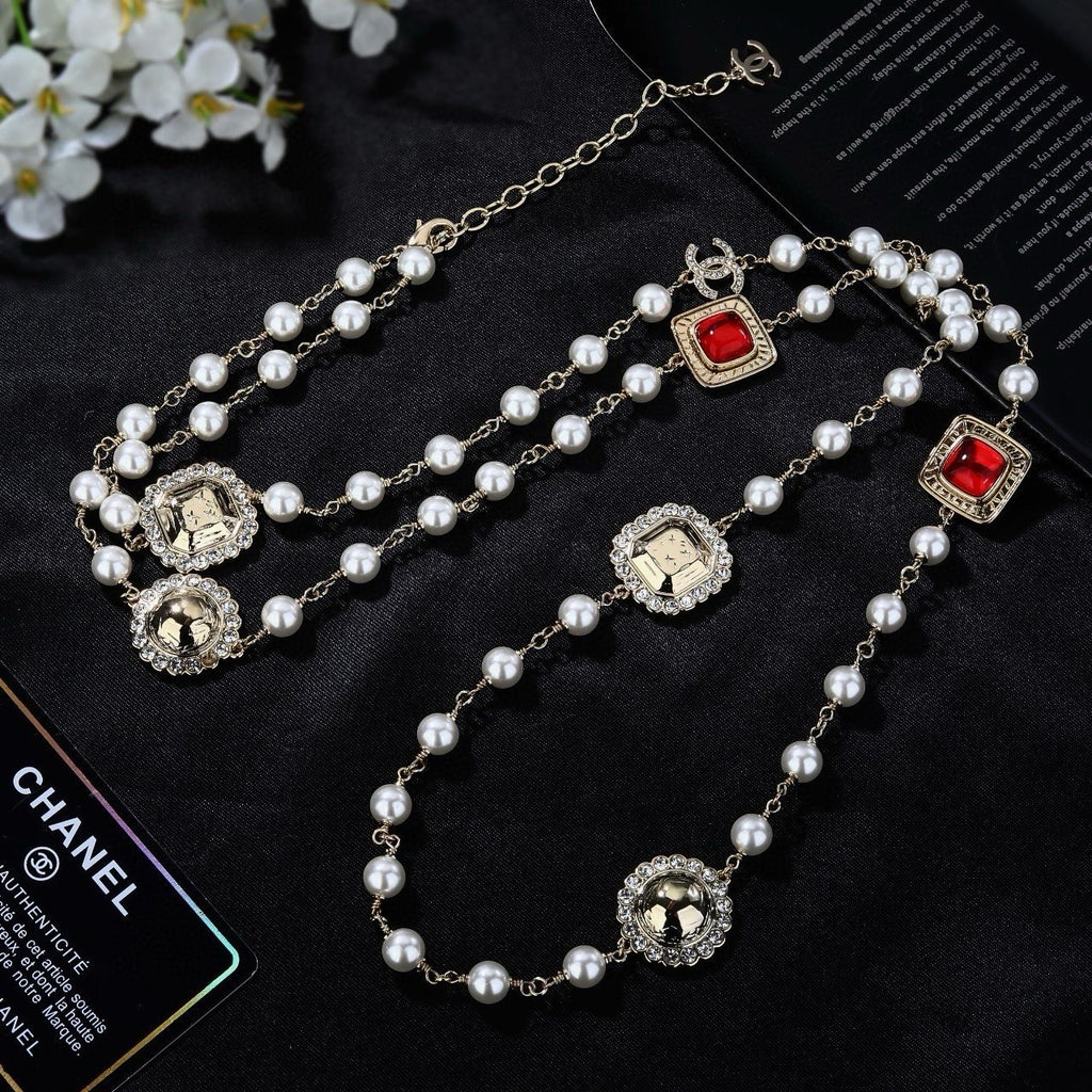 CHANEL Necklace