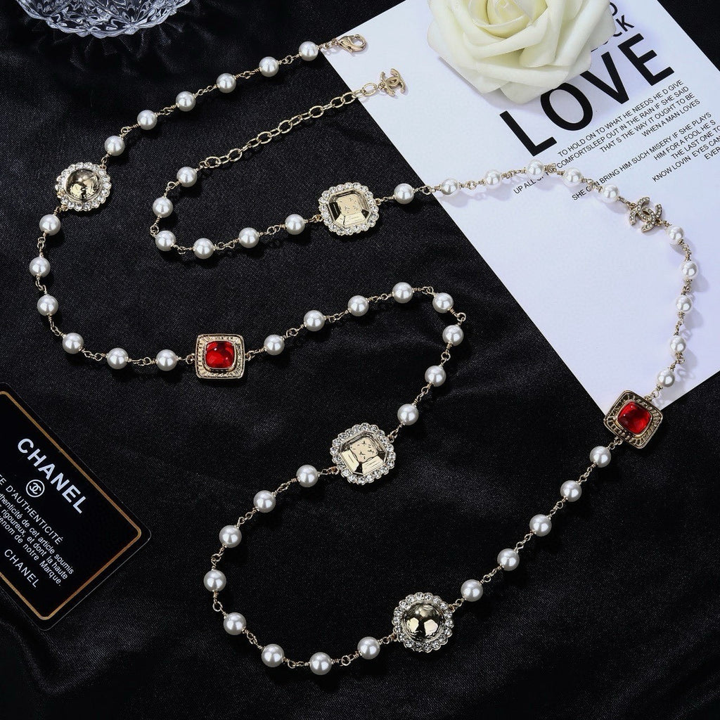 CHANEL Necklace