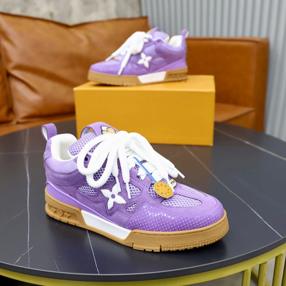 Louis Vuitton Unisex Sneakers - Style 426995