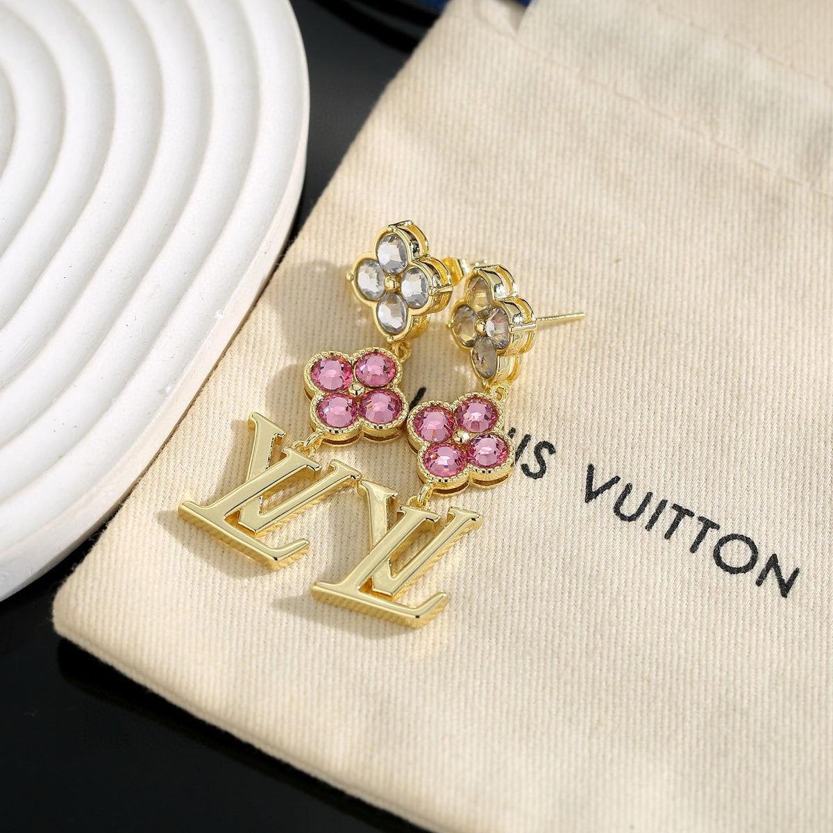 LOUIS VUITTON Earrings