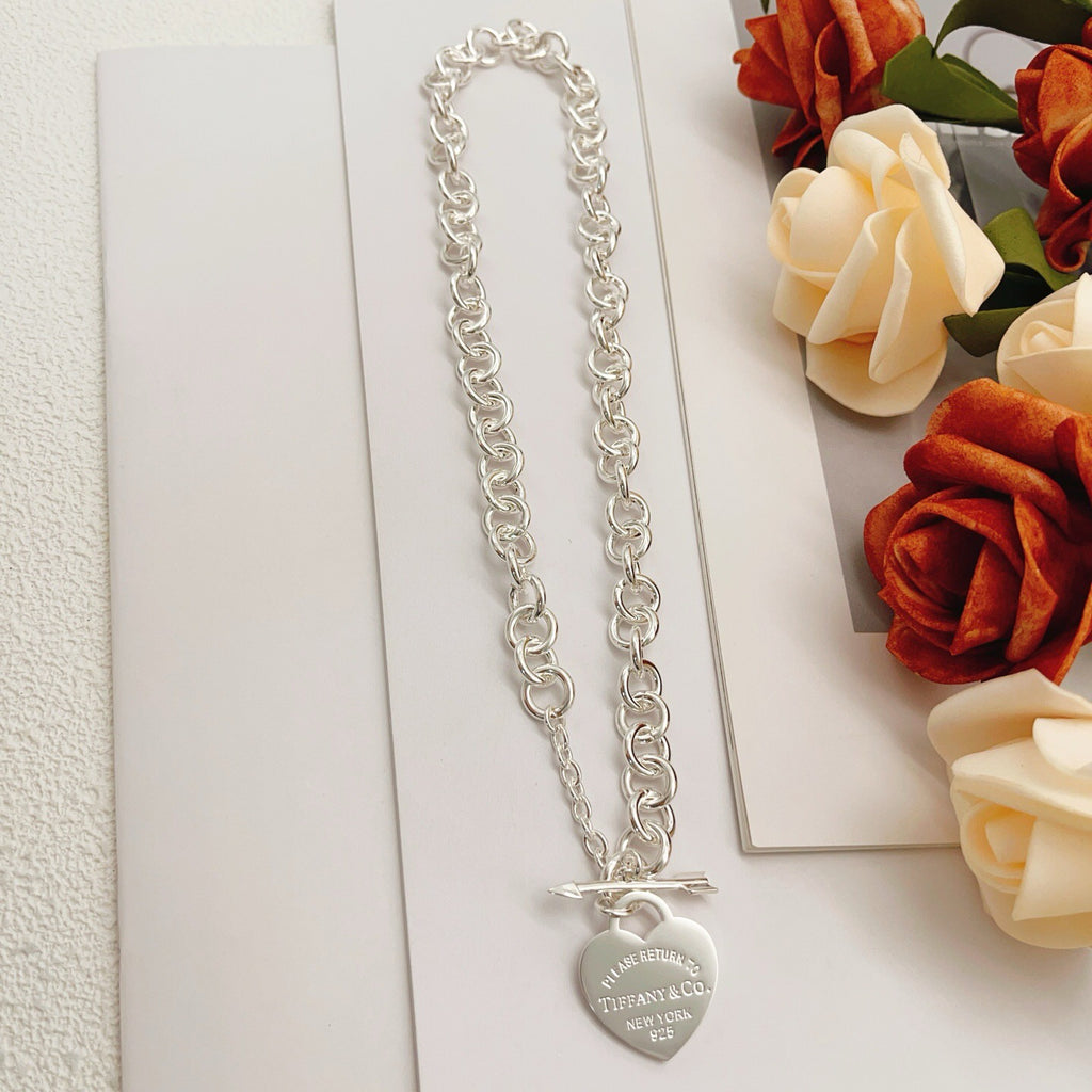 TIFFANY & CO. P78TX075 Necklace