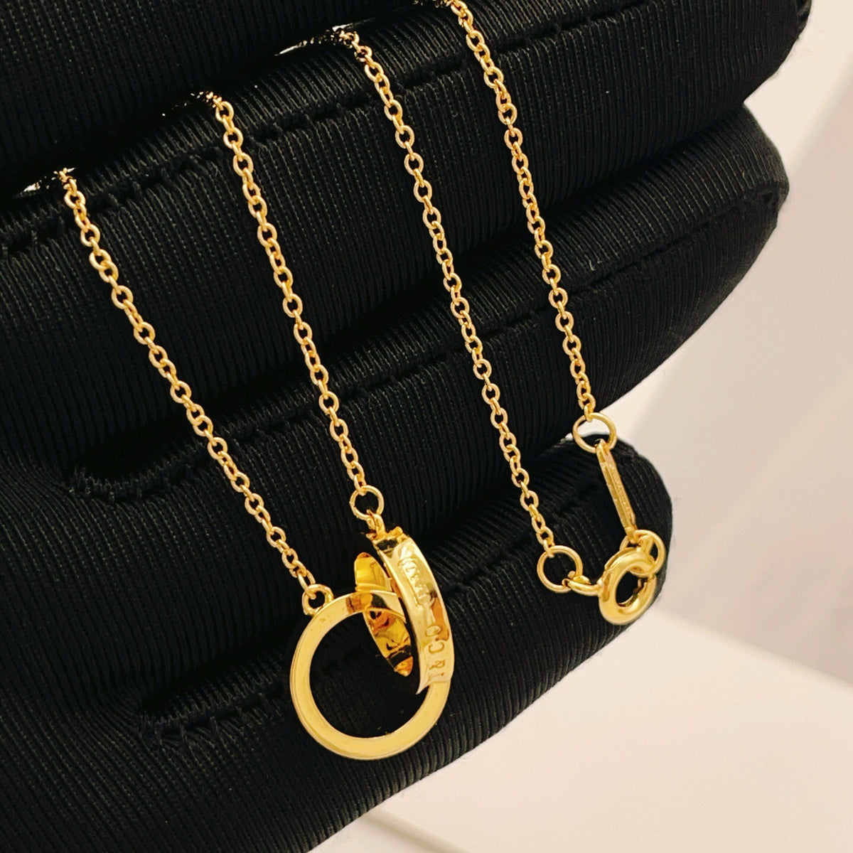 TIFFANY & CO. P70TX079 Necklace