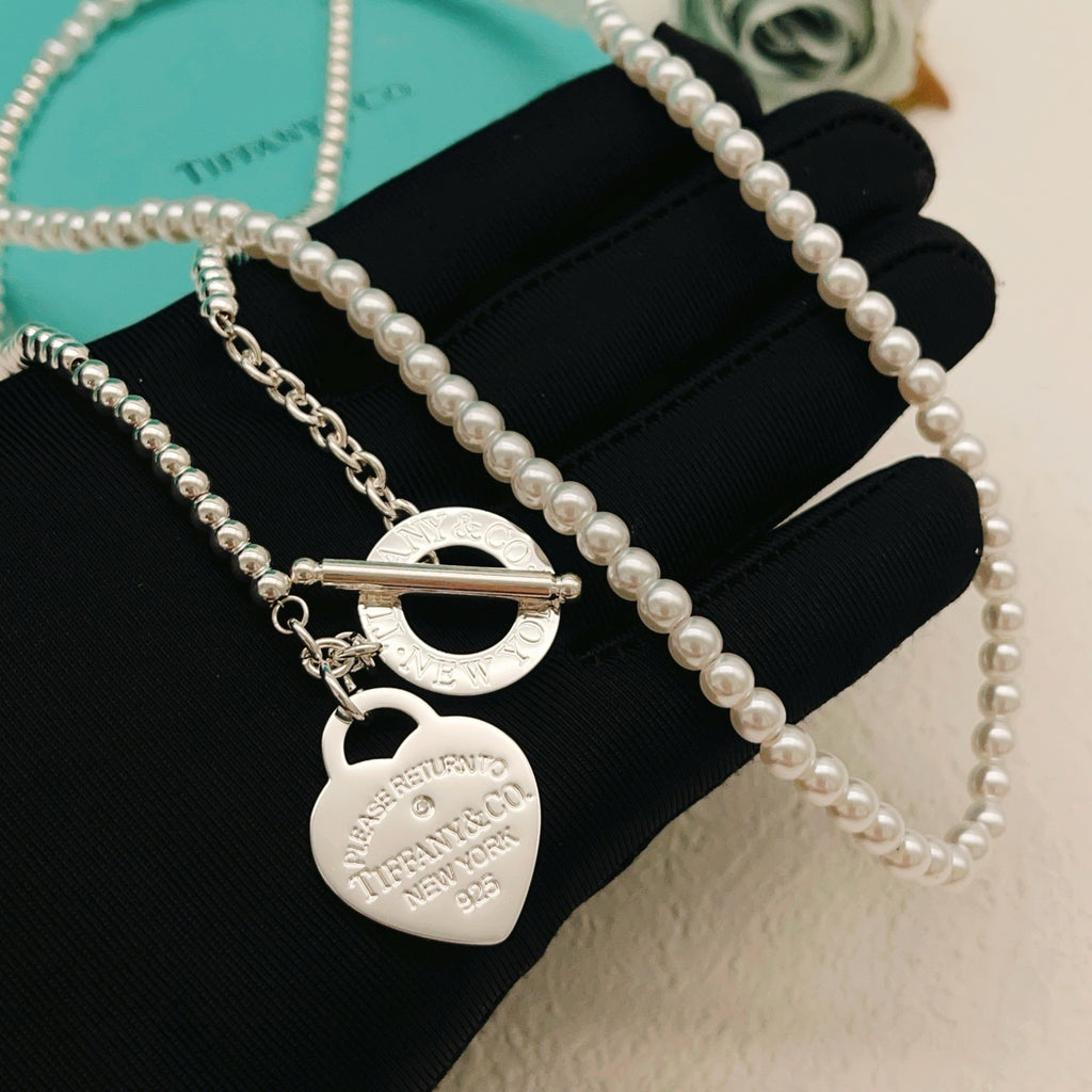 TIFFANY & CO. P95TX166 Pearl Necklace