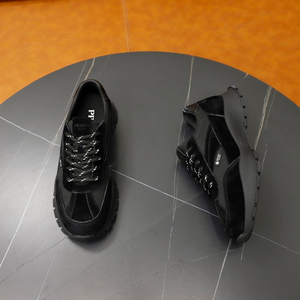 Prada Men's Sneakers - Style 428772