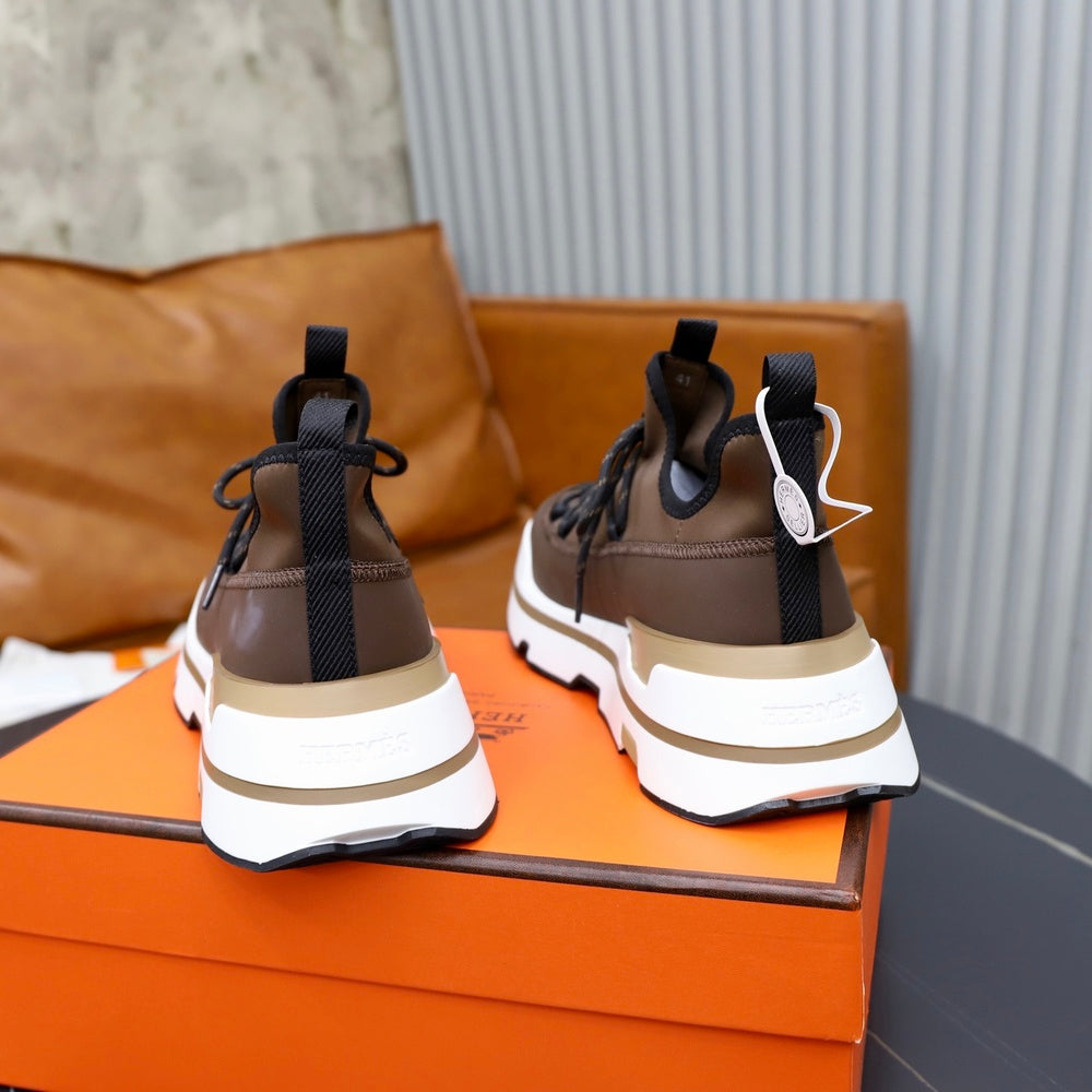 Hermès Men's Sneakers - Style 426625