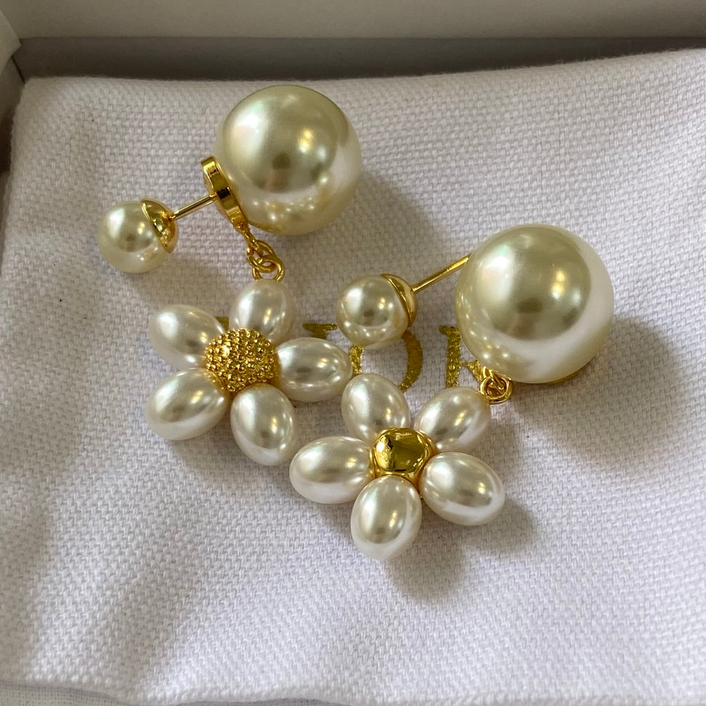 P80 Pearl Earrings