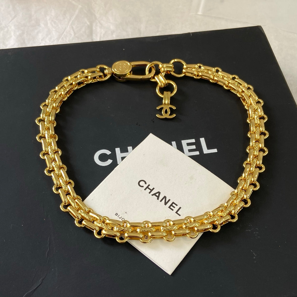 CHANEL Tassel Vintage Necklace