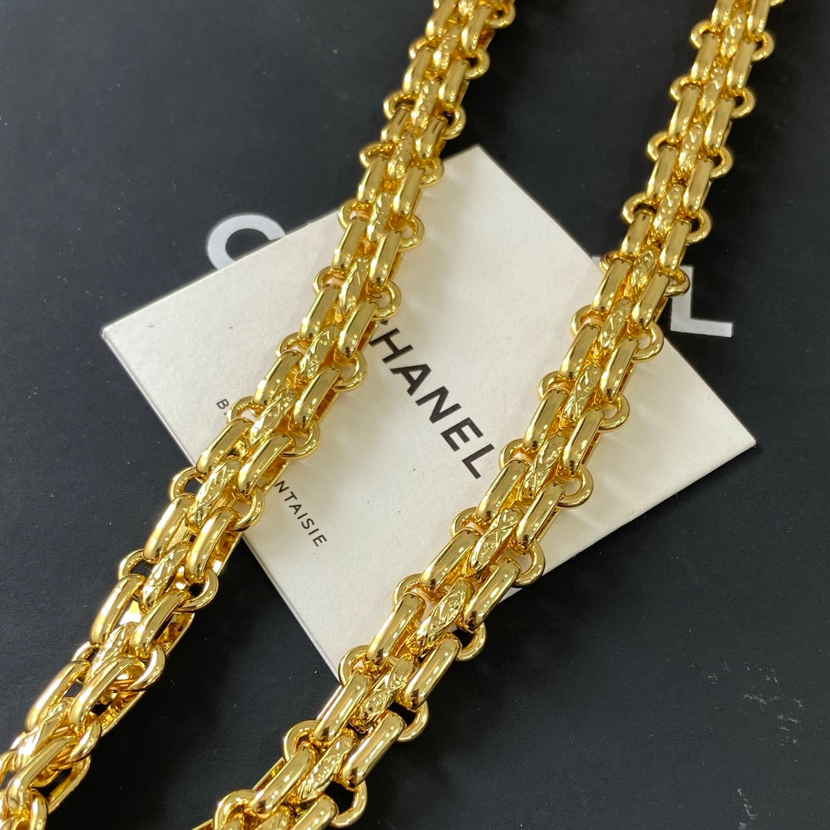 CHANEL Tassel Vintage Necklace