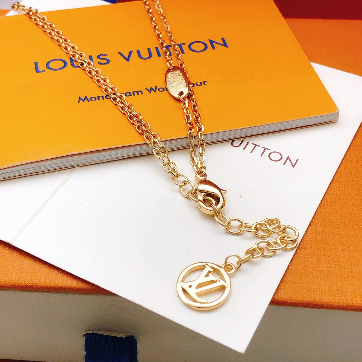 LOUIS VUITTON Necklace