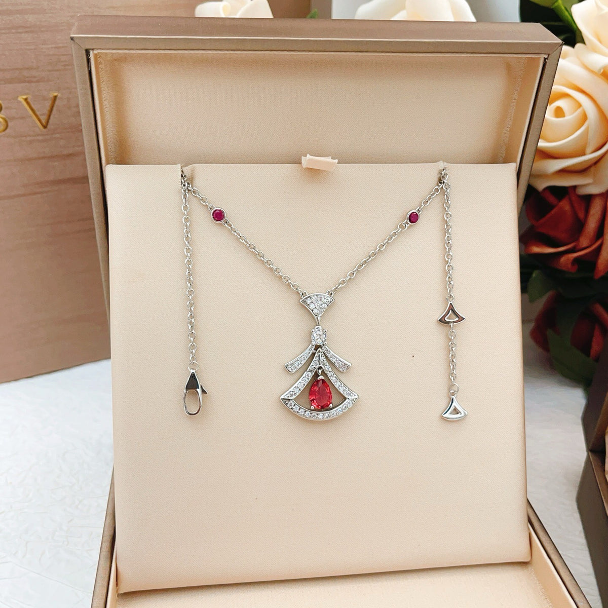 BVLGARI P65BX038 Necklace