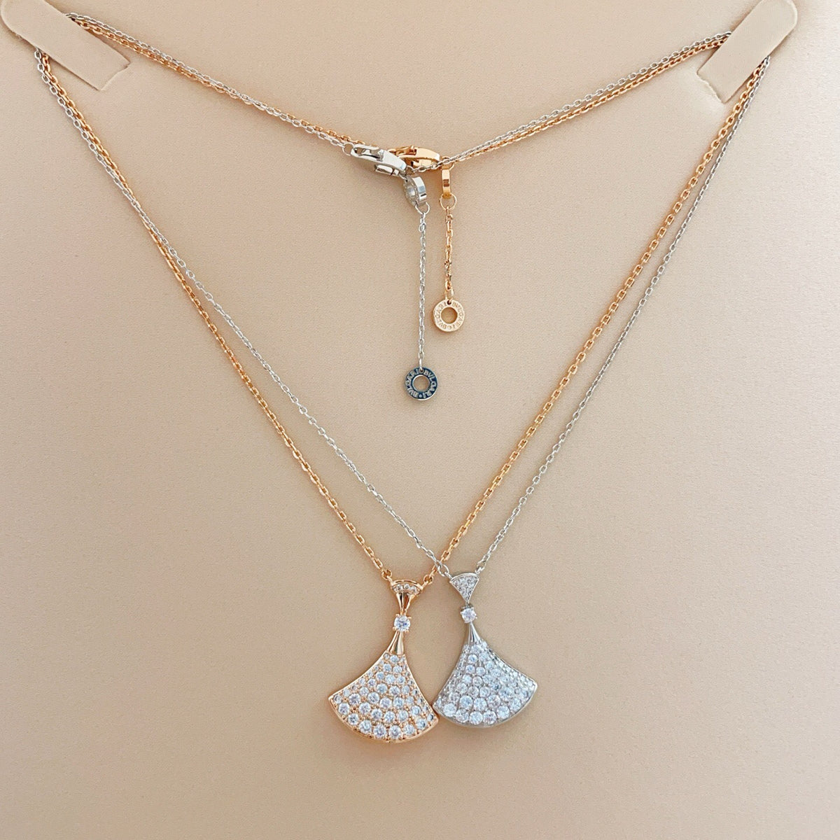 BVLGARI P70BX073 Crystal Necklace