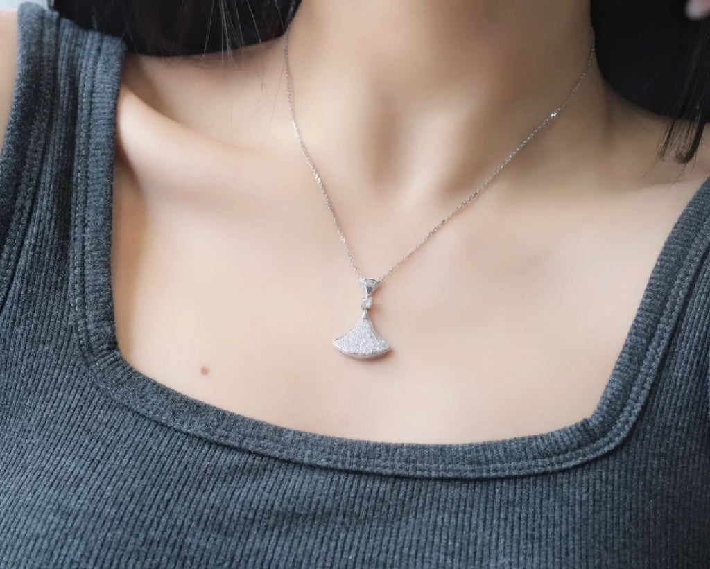 BVLGARI P70BX073 Crystal Necklace