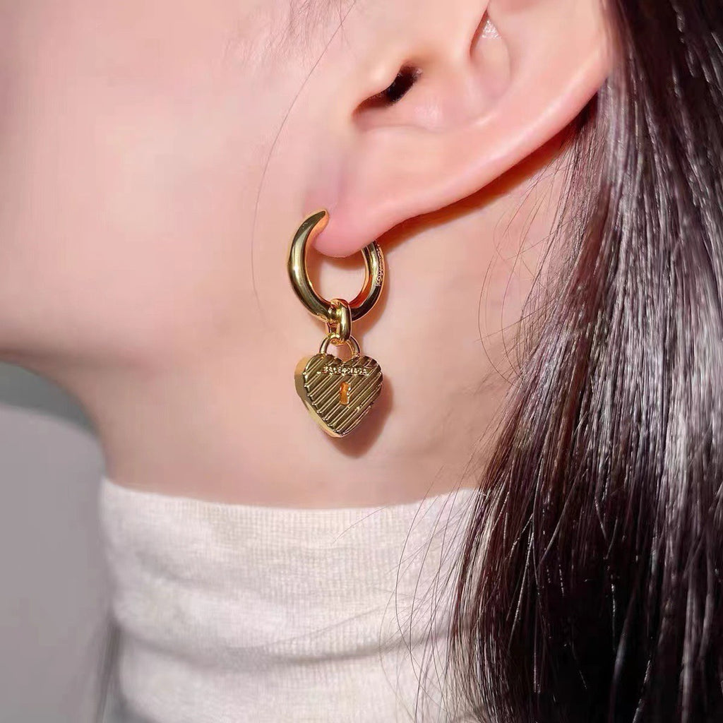 P70 Earrings