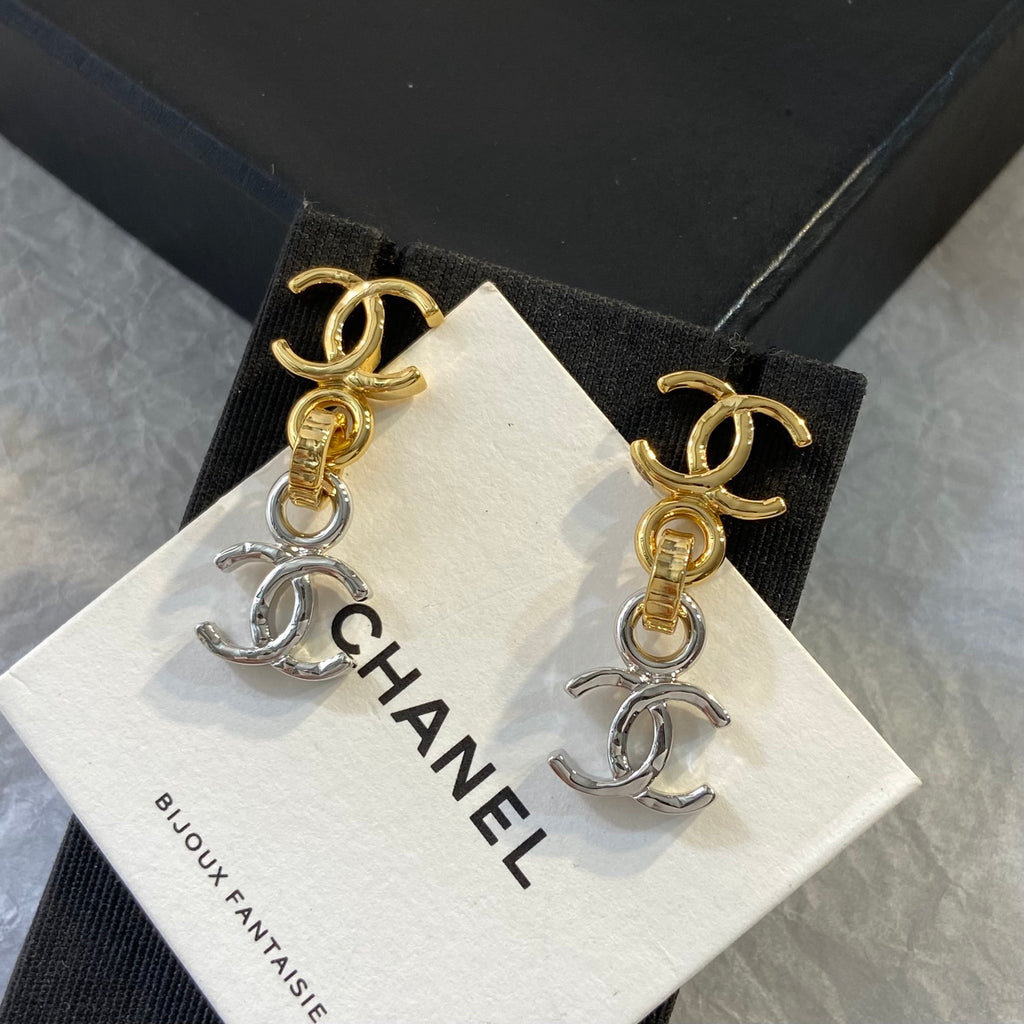 Double-C Vintage Necklace