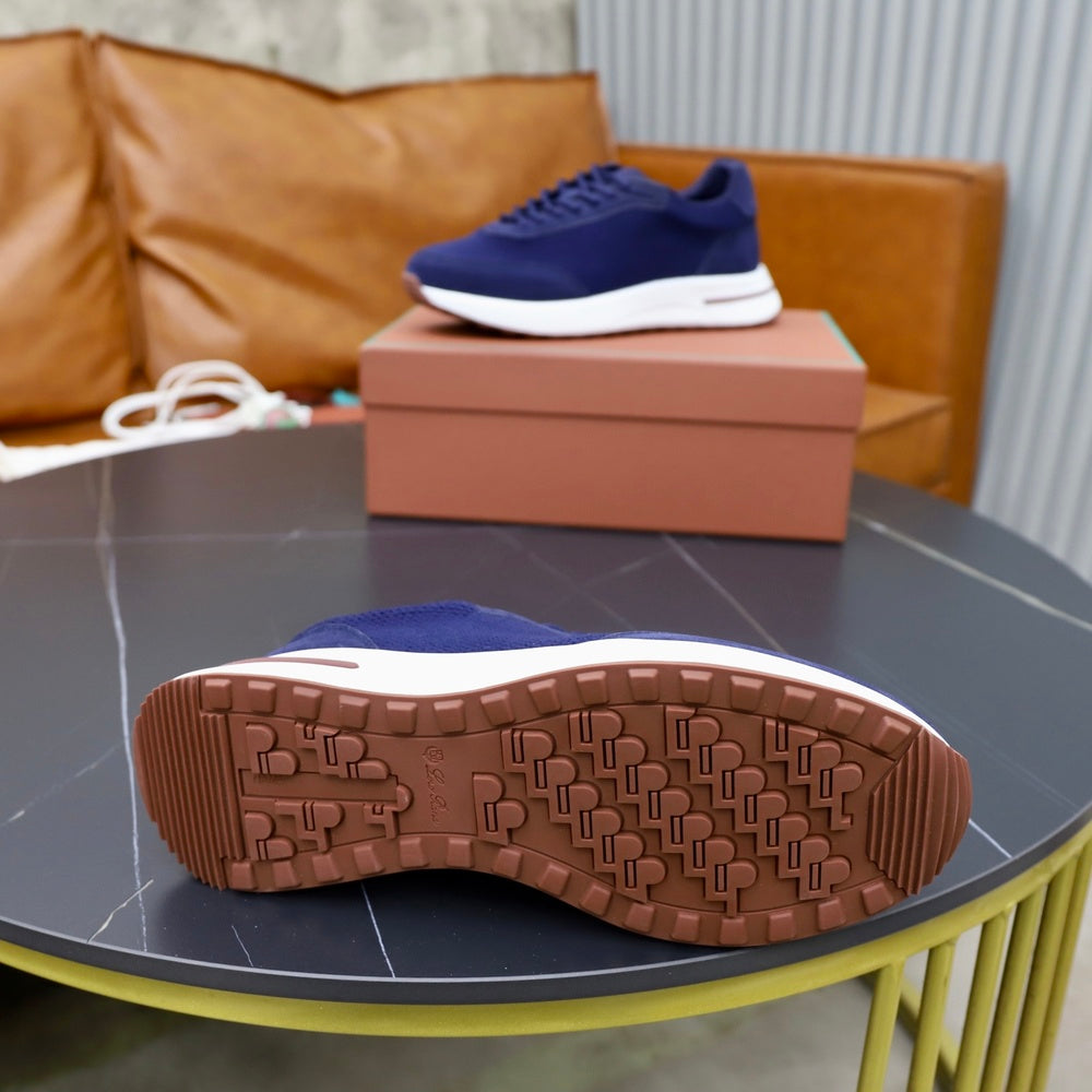 Designer Men's Sneakers - Style 428575
