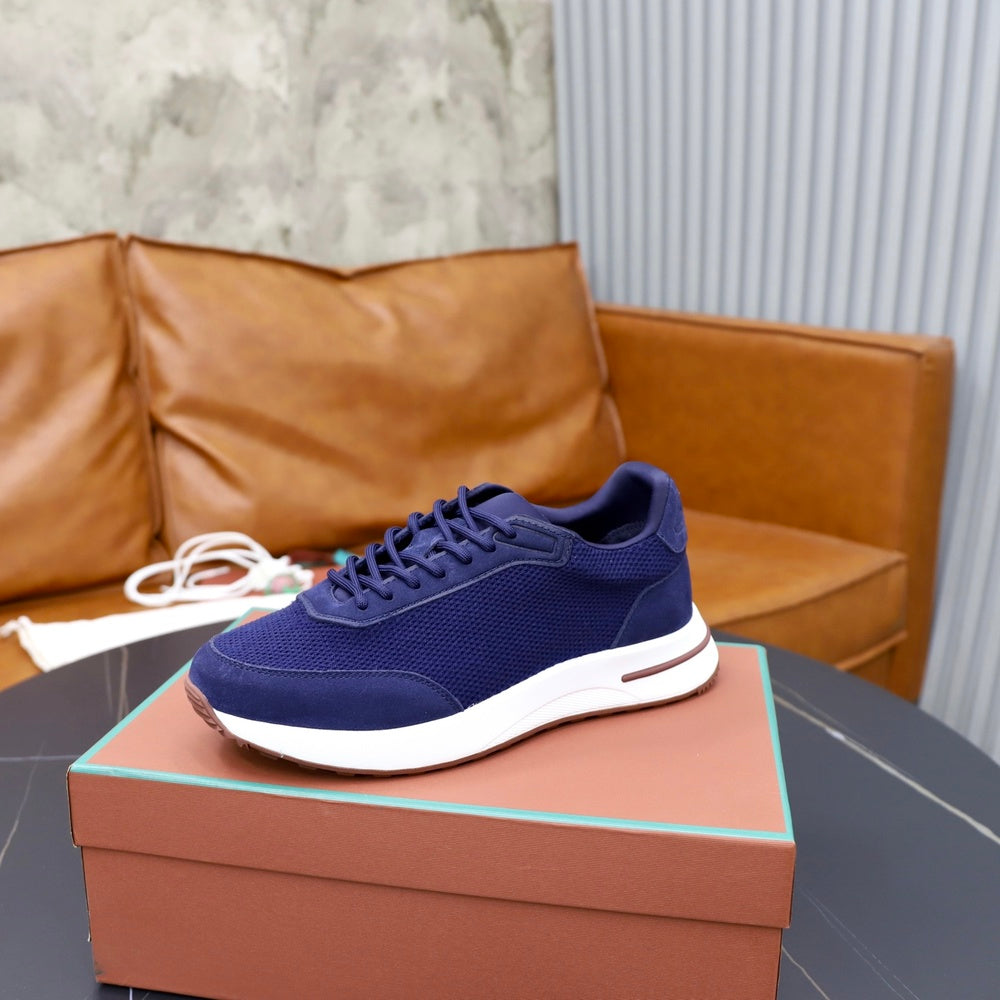 Designer Men's Sneakers - Style 428575