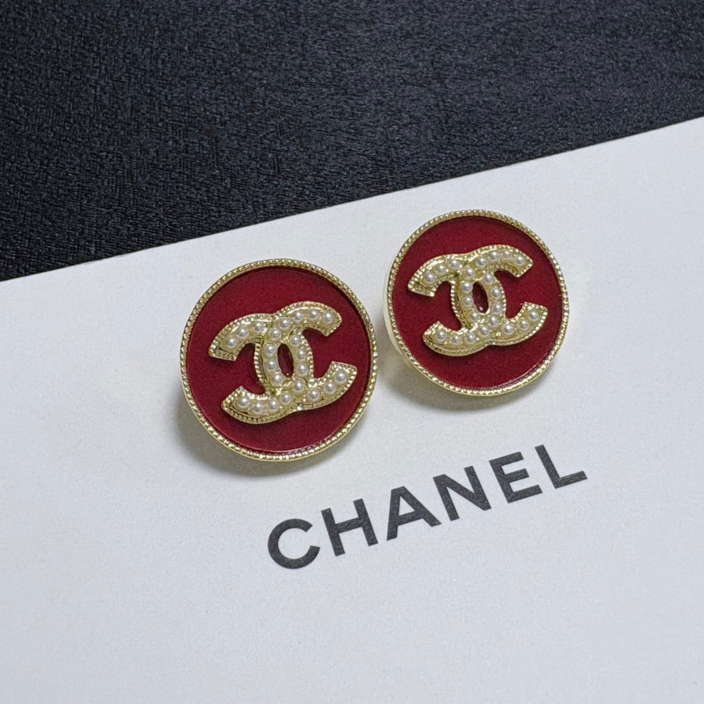 CHANEL Pearl Earrings