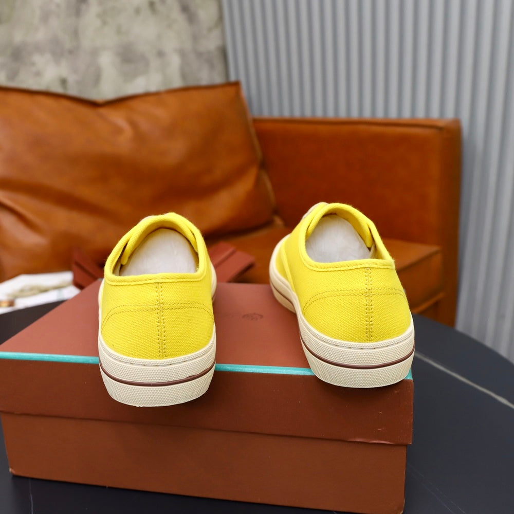 Designer Unisex Shoes - Style 426754