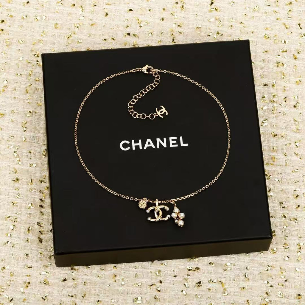 CHANEL Pearl Double-C Pendant Necklace