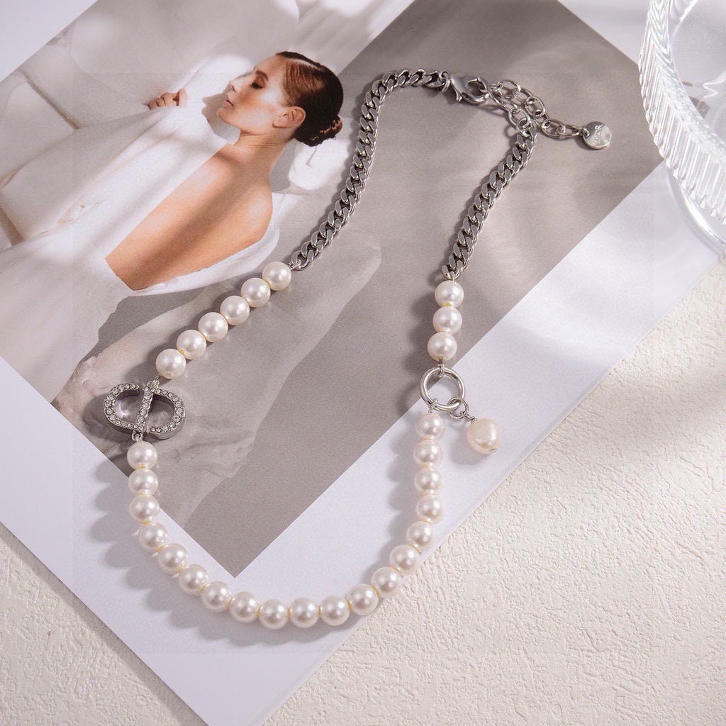 DIOR Necklace