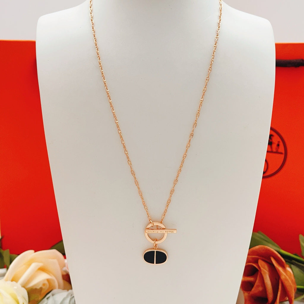 P73HX143 Necklace