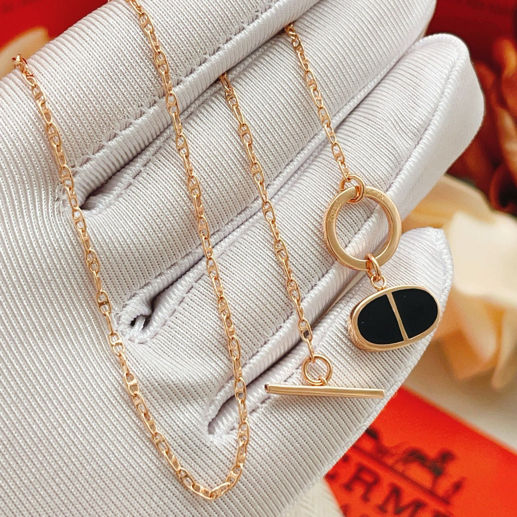 P73HX143 Necklace