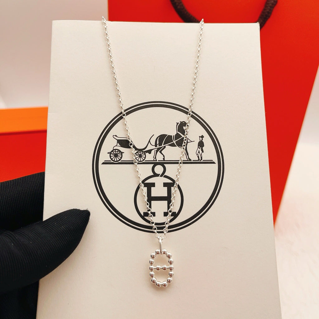 HERMÈS P75HX148 Pearl Necklace