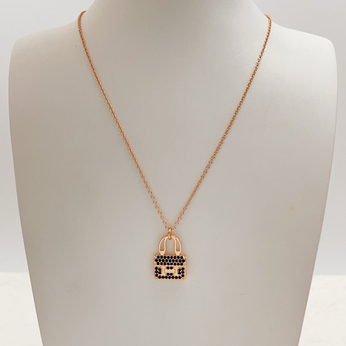 HERMÈS P73HX173 Necklace