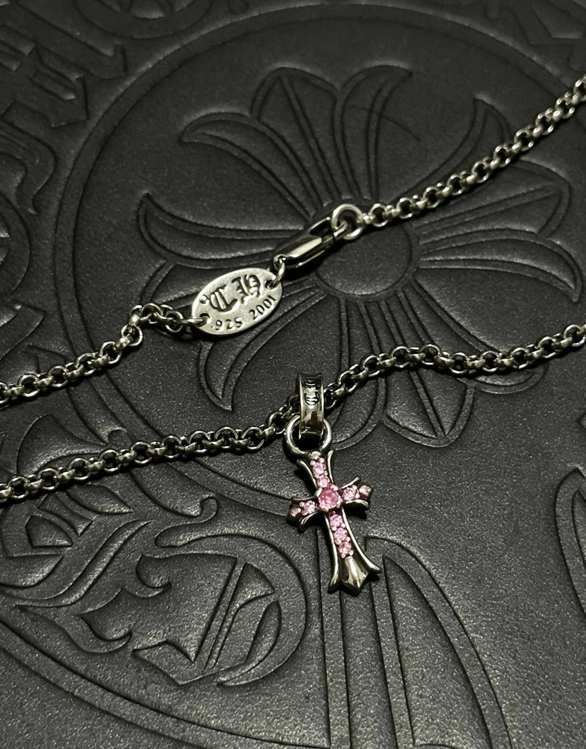 P70 Vintage Pendant Necklace