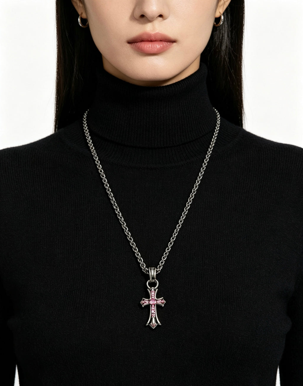 P70 Vintage Pendant Necklace