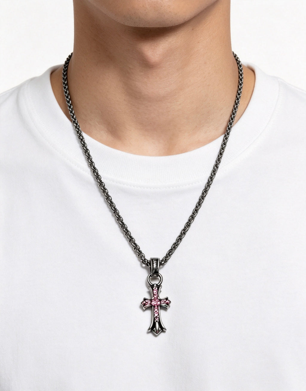 P70 Vintage Pendant Necklace