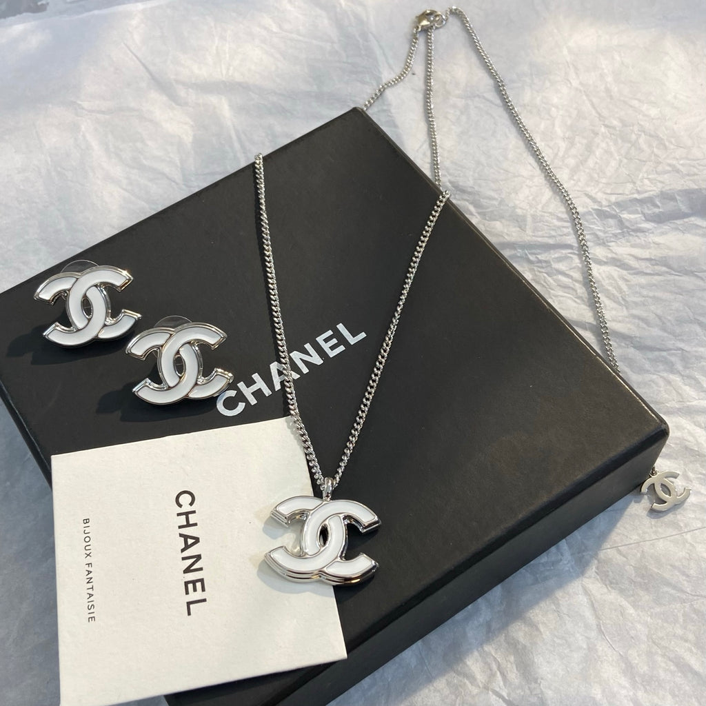 P75 Double-C Necklace