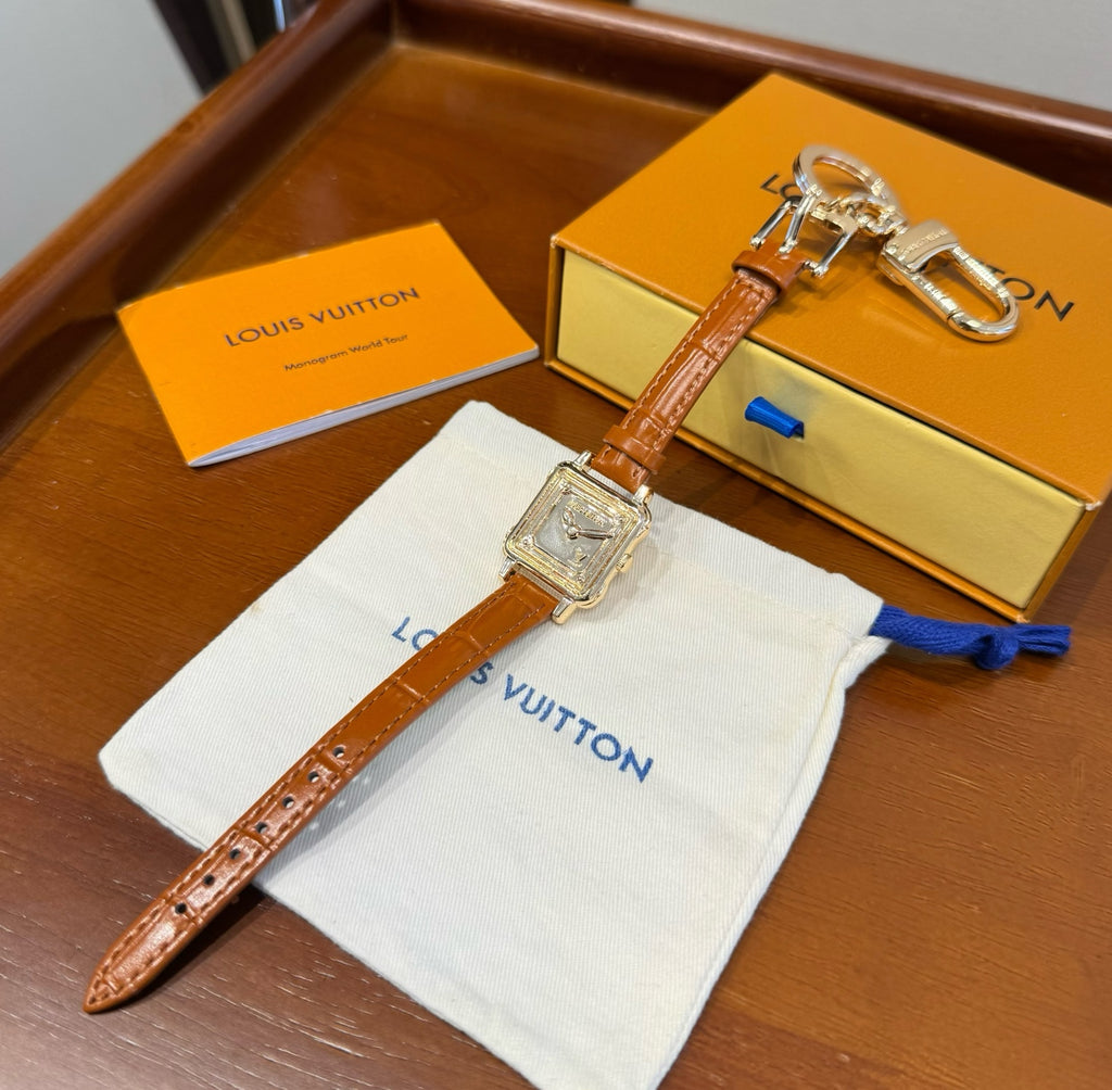 LOUIS VUITTON Leather Bag Charm Keychain