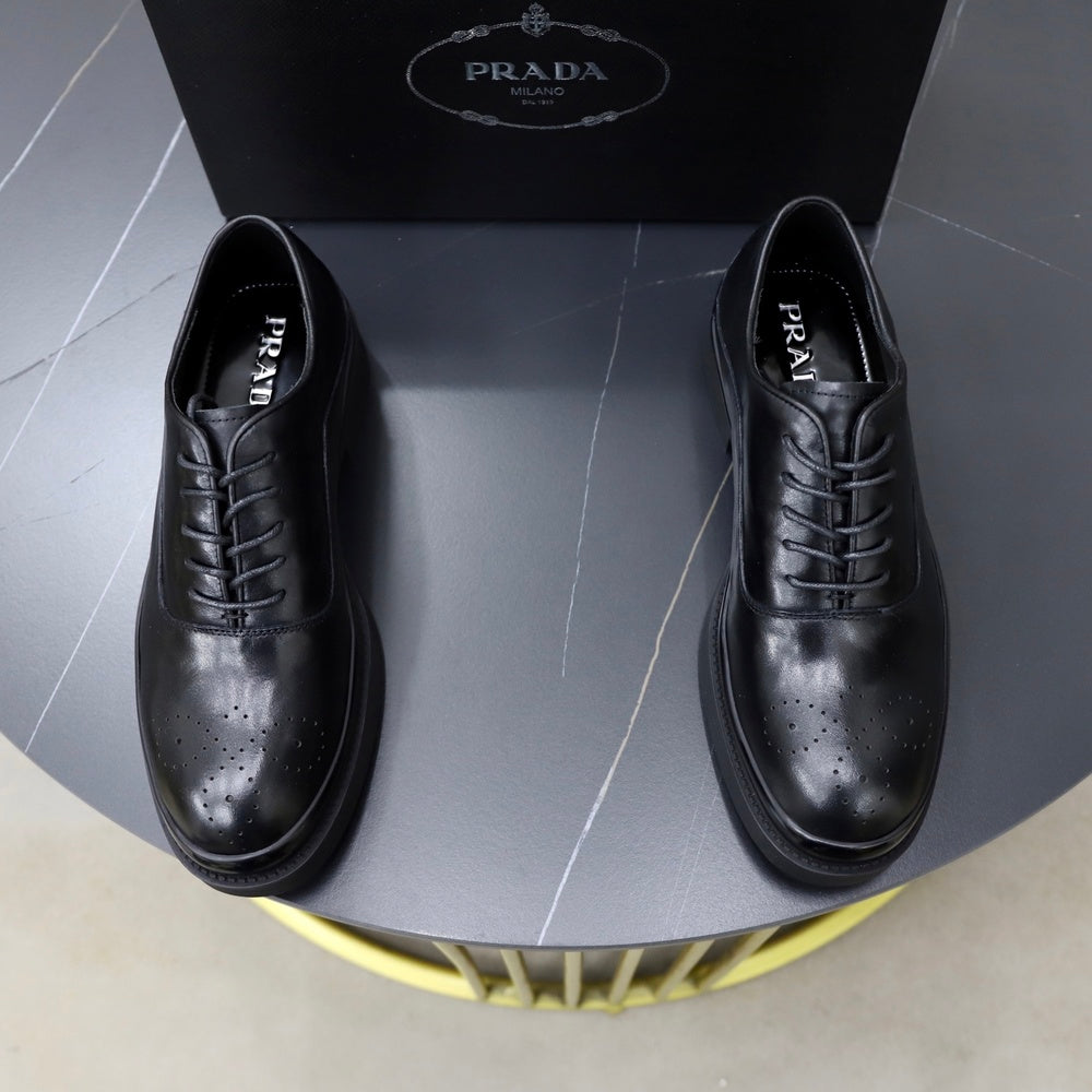 Prada Men's Boots - Style 426473