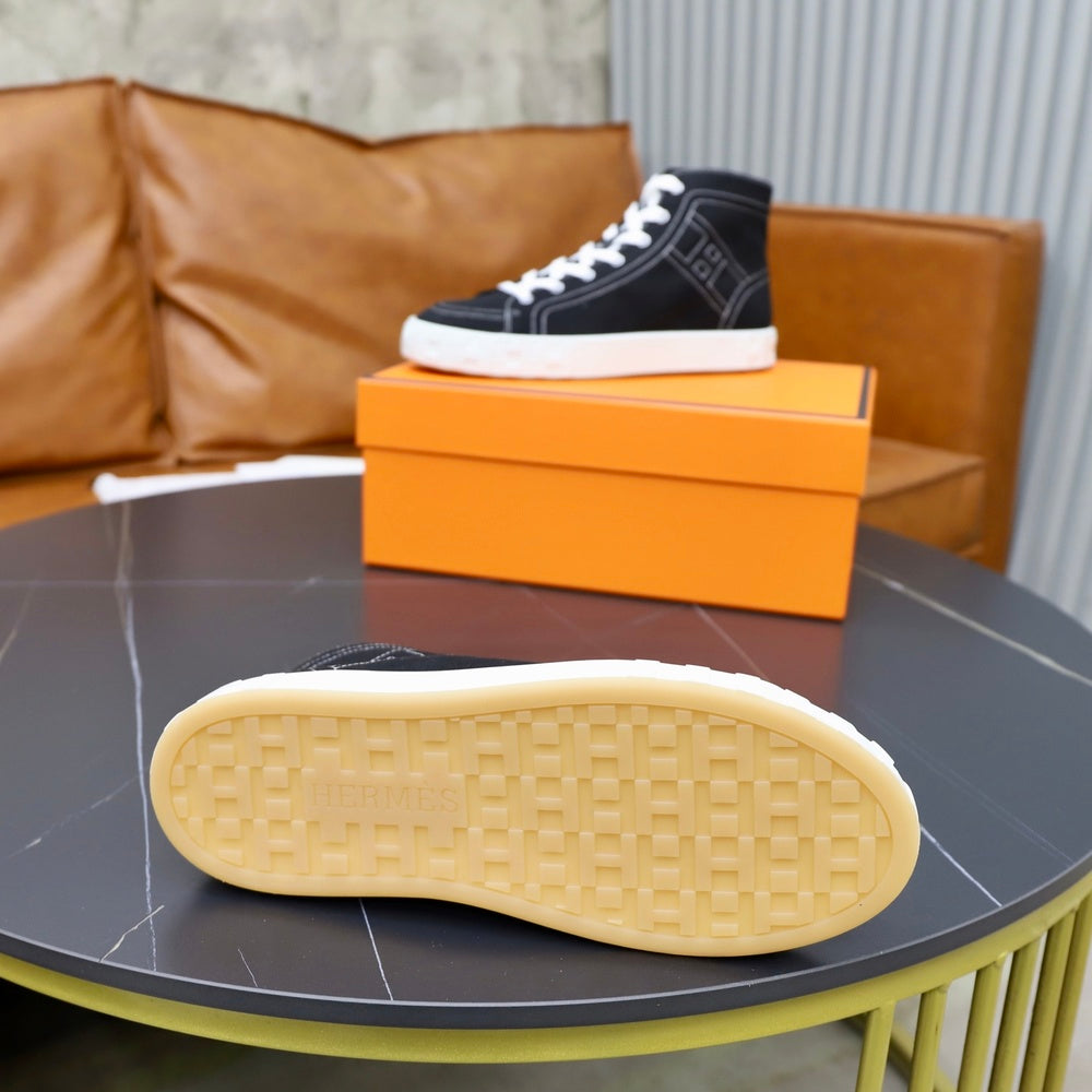 Hermes Leather Sneakers Style 432282