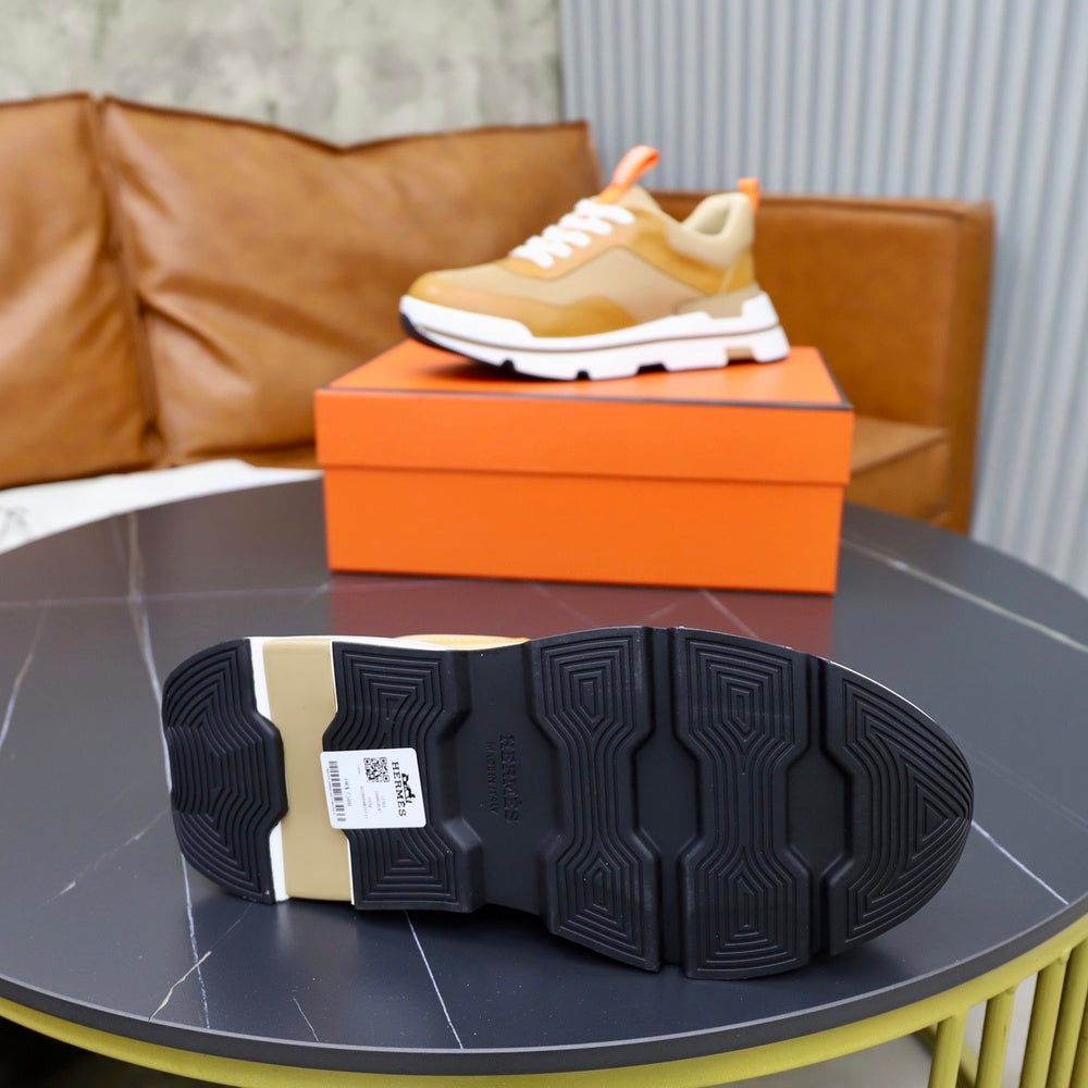 Hermès Men's Shoes - Style 426083