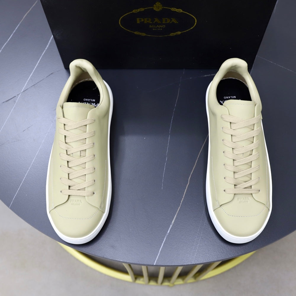Prada Men's Dress Shoes - Style 426597
