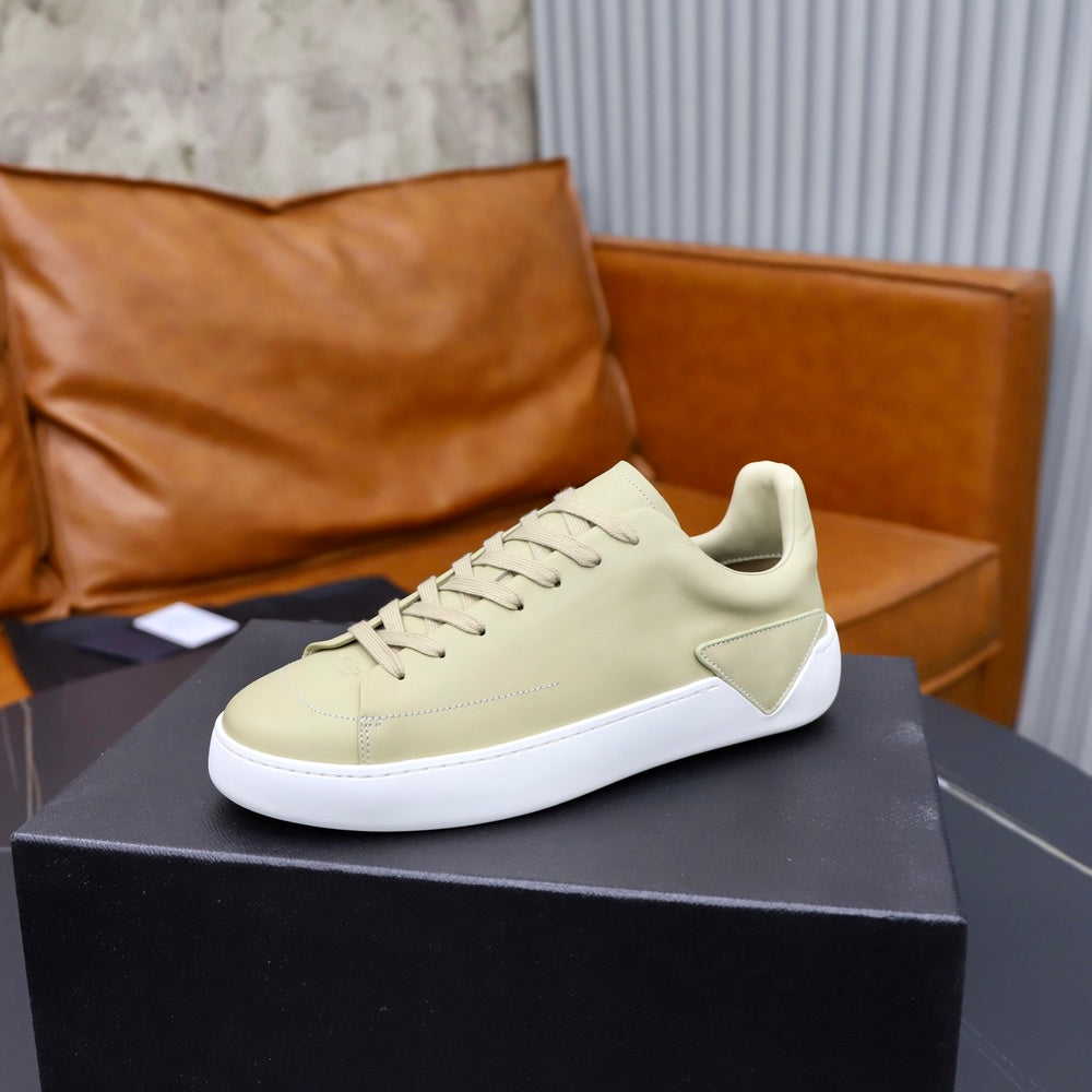 Prada Men's Dress Shoes - Style 426597
