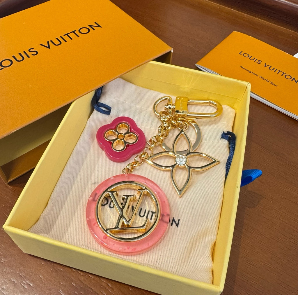 LOUIS VUITTON Canvas Metal Bag Charm Keychain