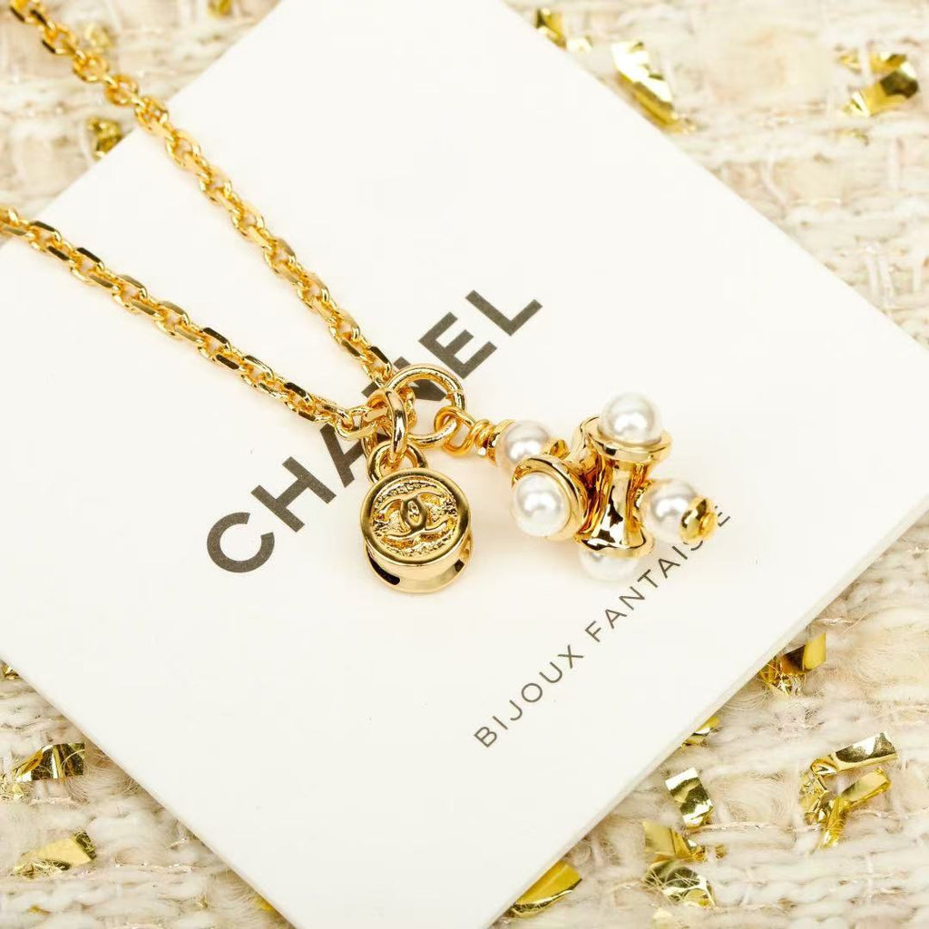 CHANEL Pearl Double-C Pendant Necklace