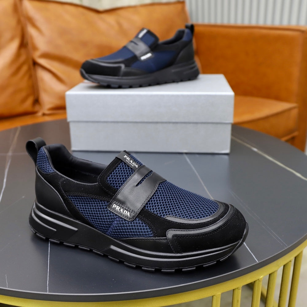 Prada Men's Sneakers - Style 426702