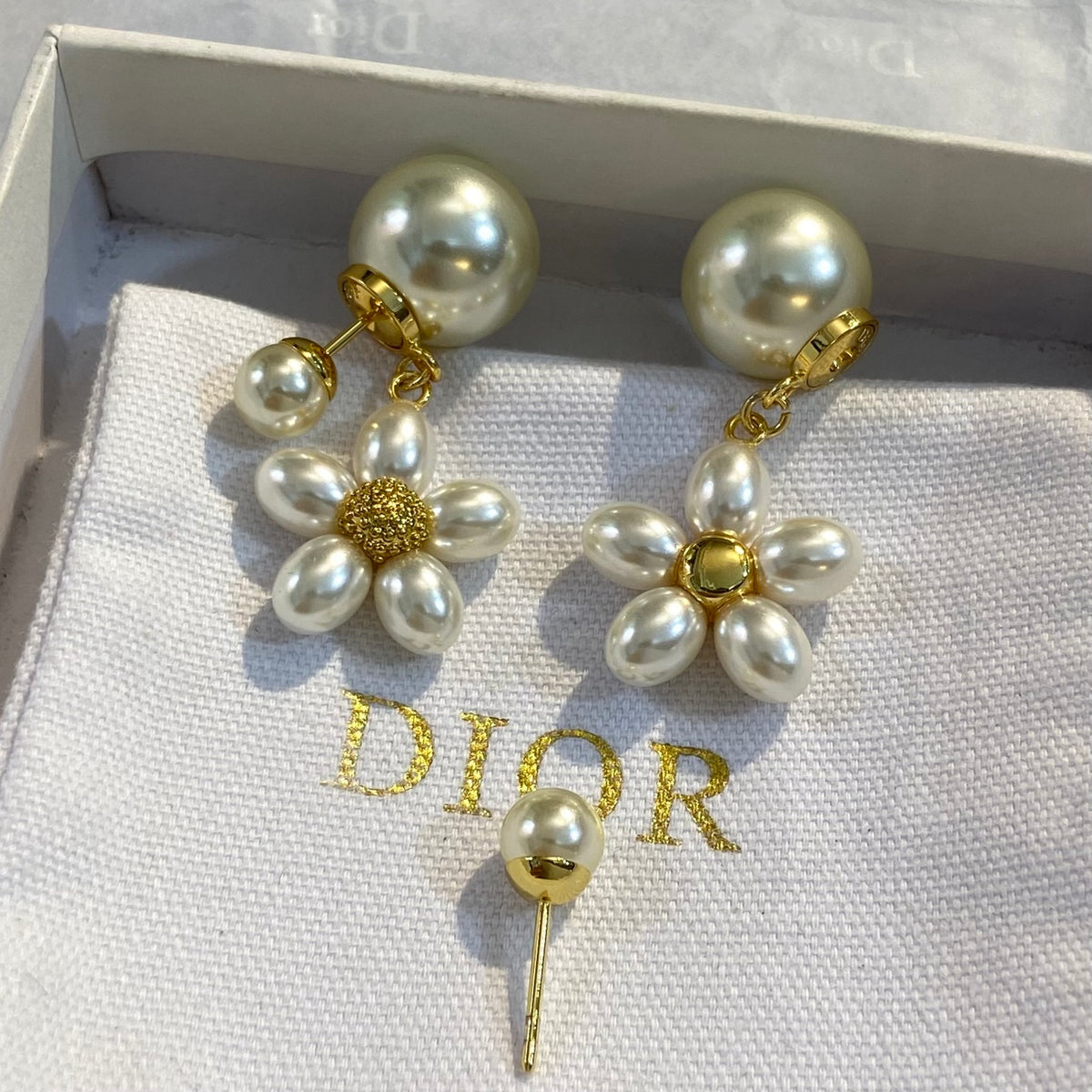 Pearl Earrings