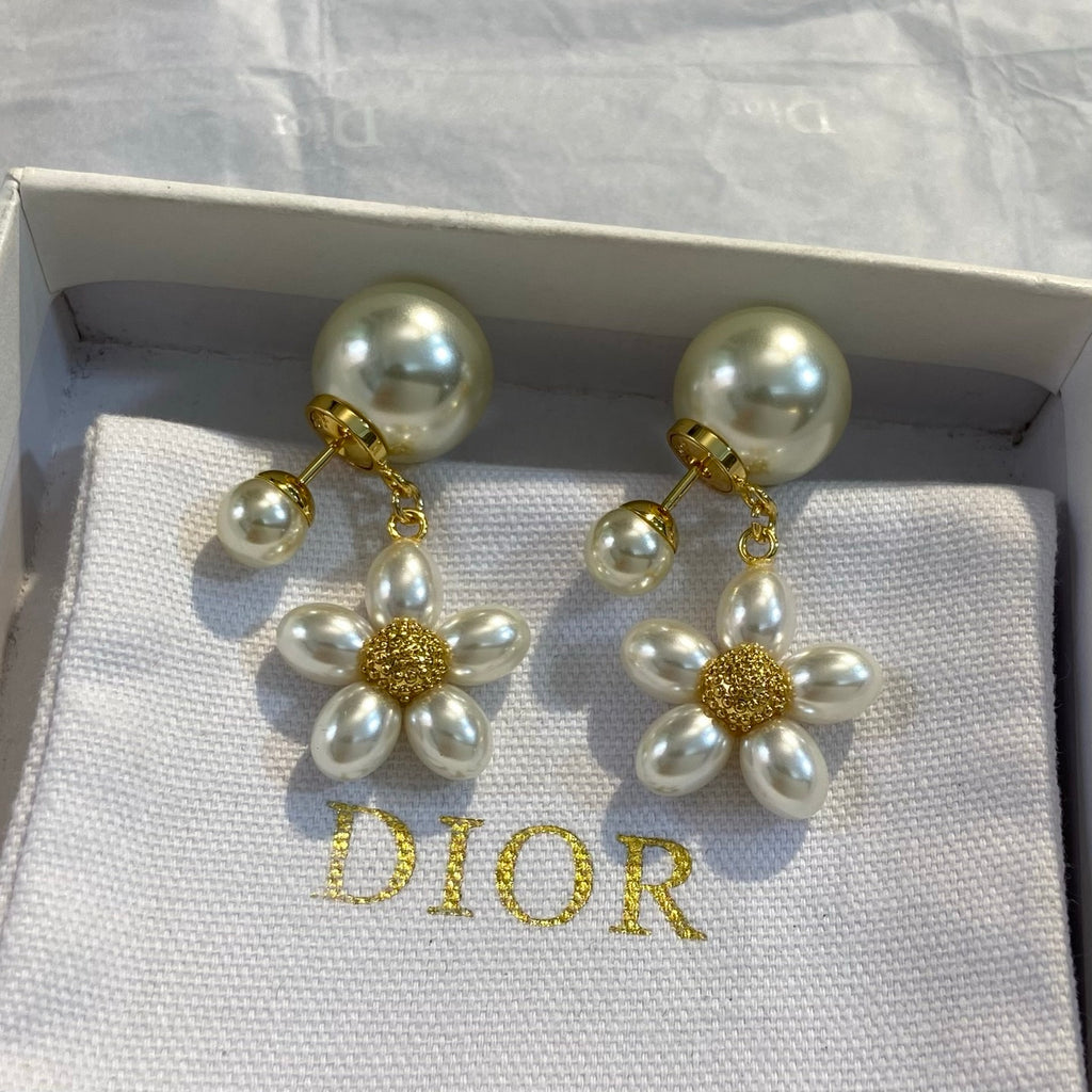 Pearl Earrings