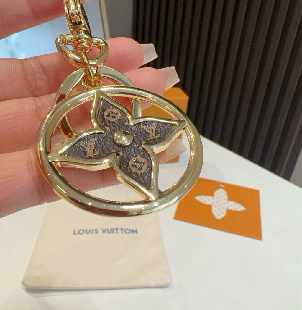 Canvas Metal Keychain