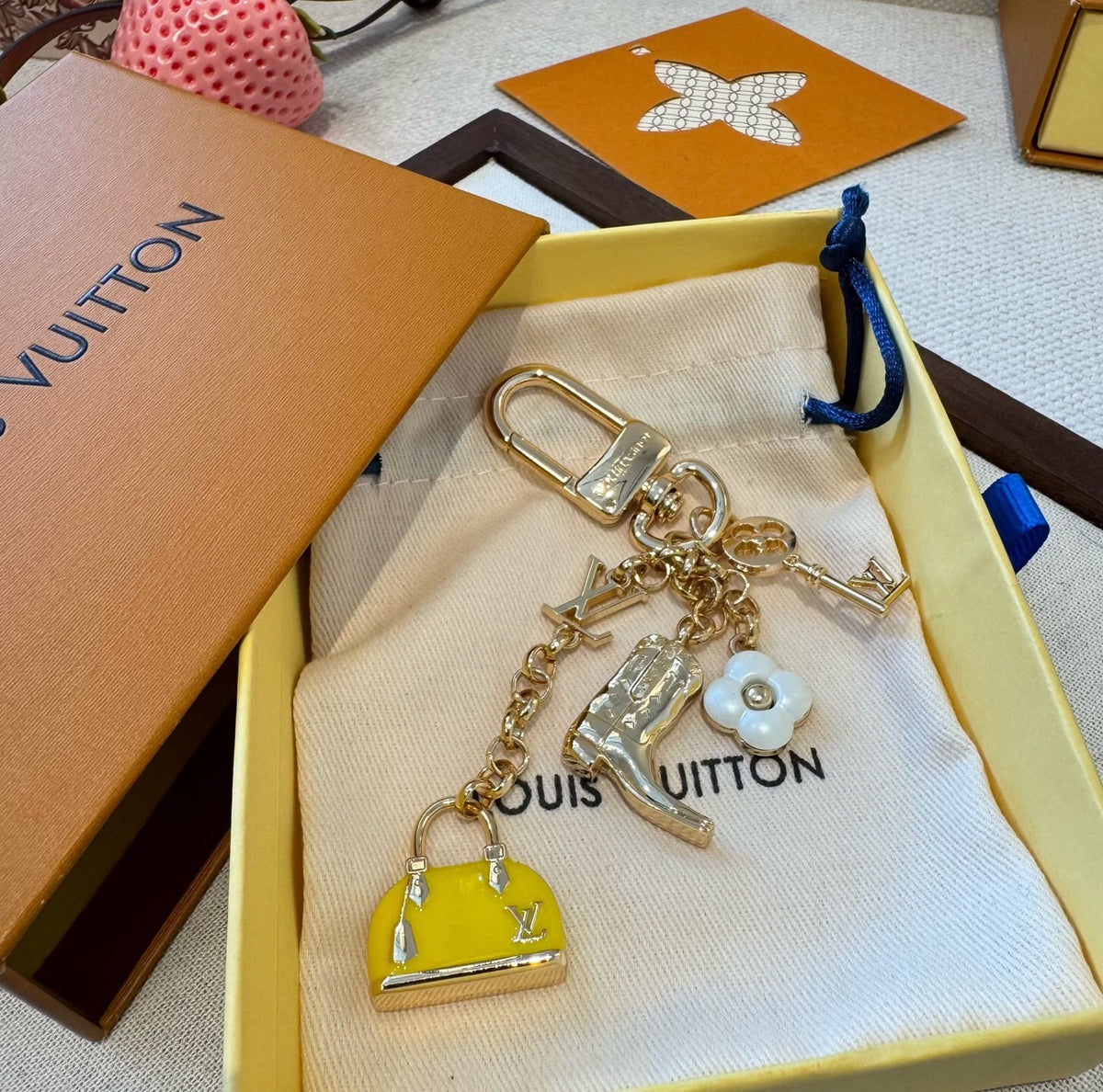 LOUIS VUITTON Metal Bag Charm Keychain