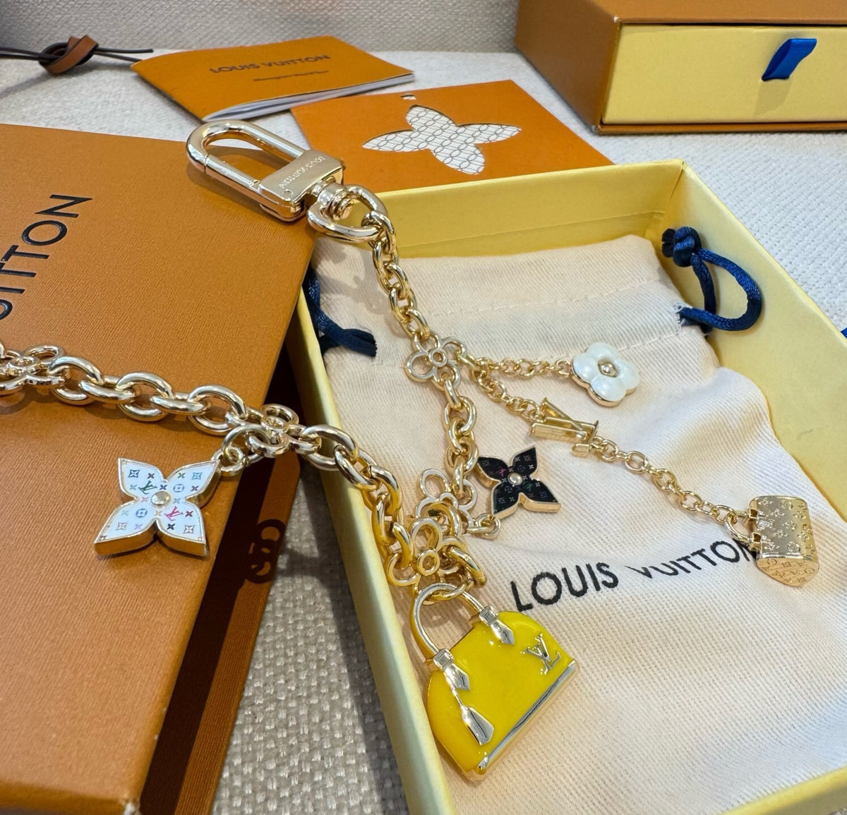 LOUIS VUITTON Metal Bag Charm Keychain